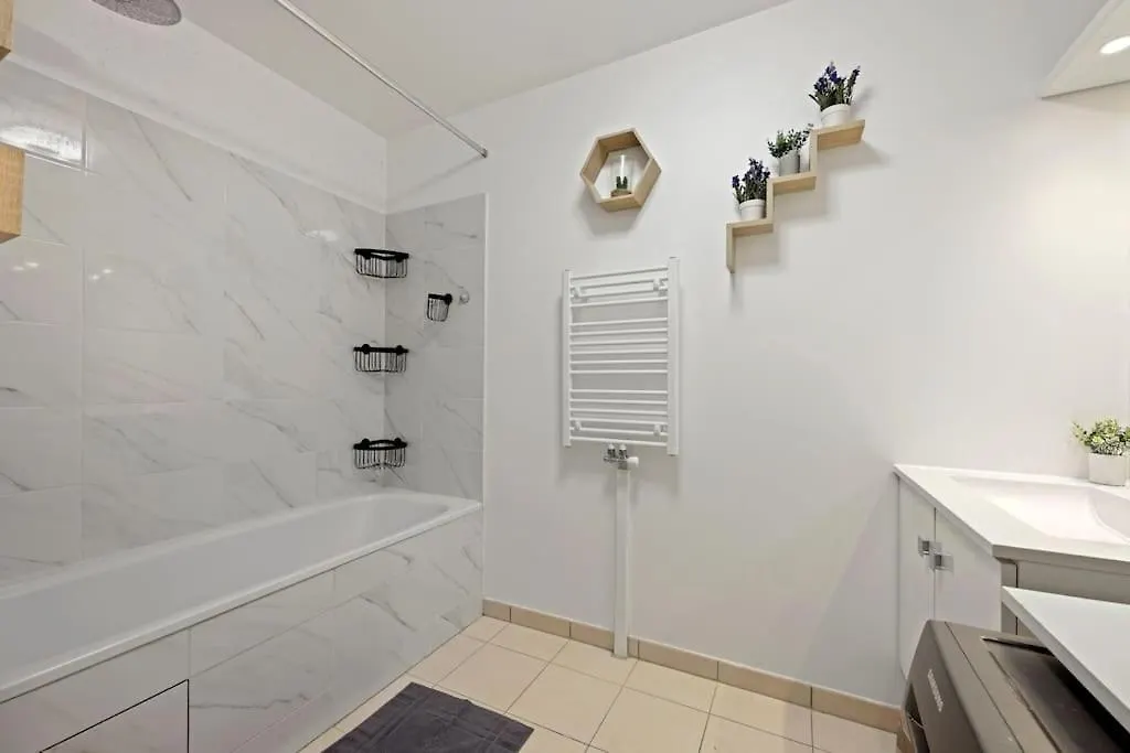 Direct Access To Paris - 6 Guests Apartment Villejuif